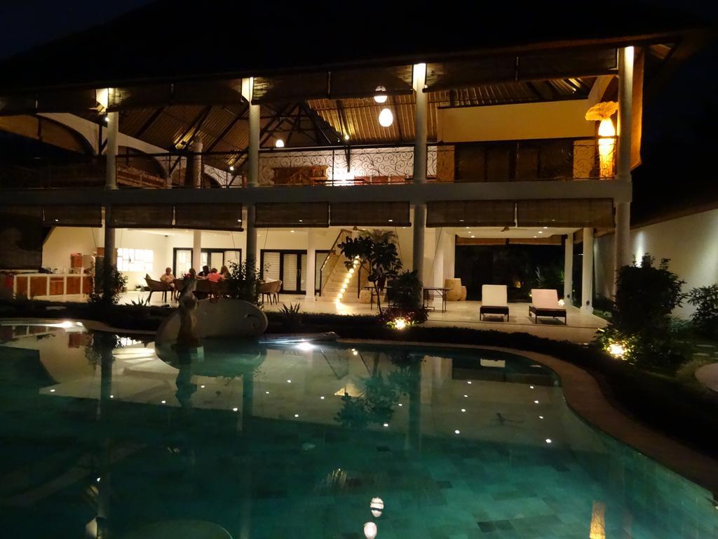Frangipani Villas Ubud  Exterior photo